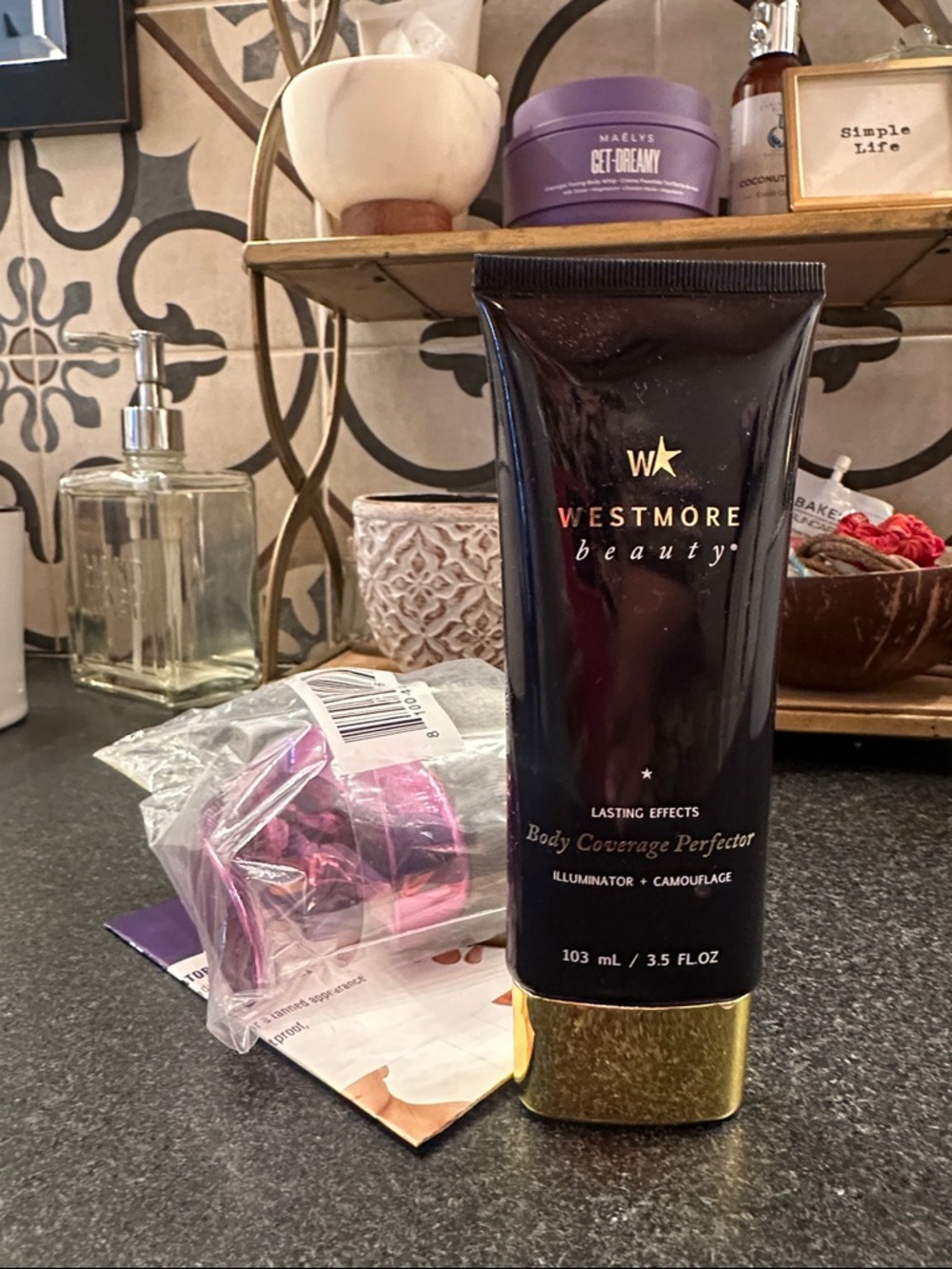 Westmore Beauty Body Coverage Perfector - Black & Gold